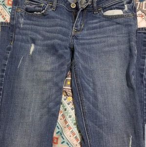 Hollister Jean's